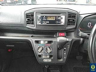 Daihatsu Mira ES 2019